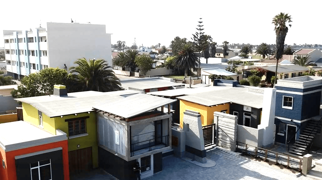 High quality full-screen image of de Baken