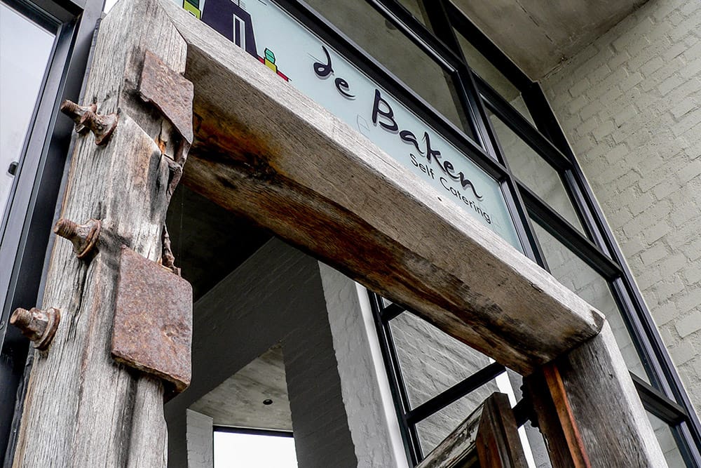 High quality full-screen image of de Baken