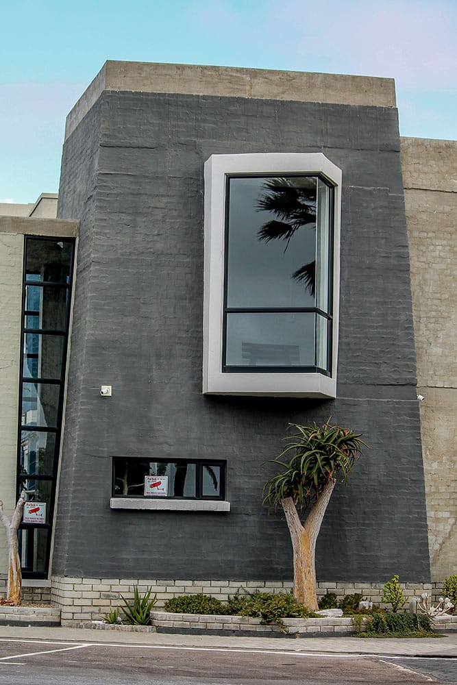 High quality full-screen image of de Baken